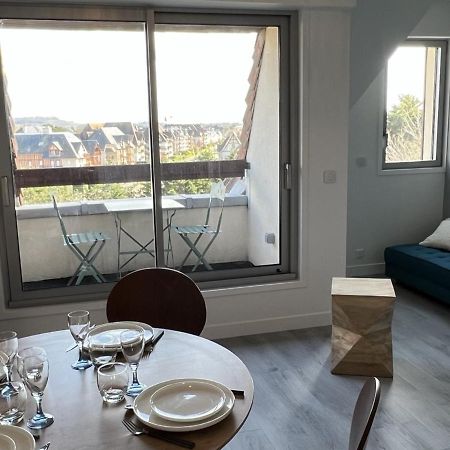 Cabourg : Duplex Renove 2 Pieces, Acces Direct Plage, Fibre, Parking, Cuisine Equipee, 4 Pers. - Fr-1-487-351 Extérieur photo